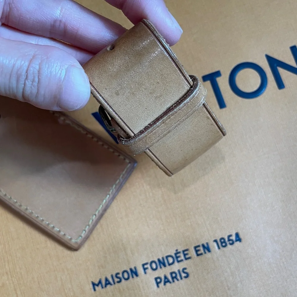 Louis Vuitton Brown Luggage Tag and Poignet - Picture 5 of 7